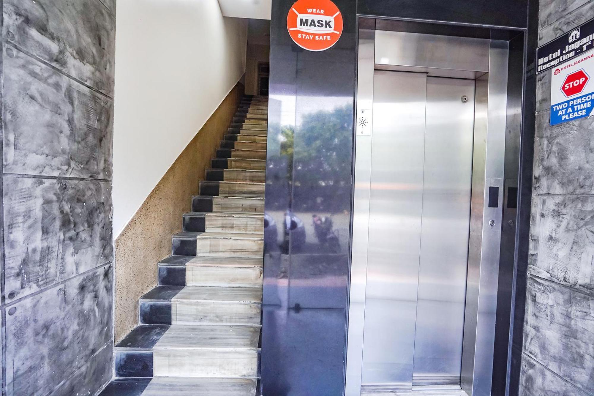 Fabhotel Jagannath - Nr Platinum Hospital, Sitabuldi Nagpur Extérieur photo